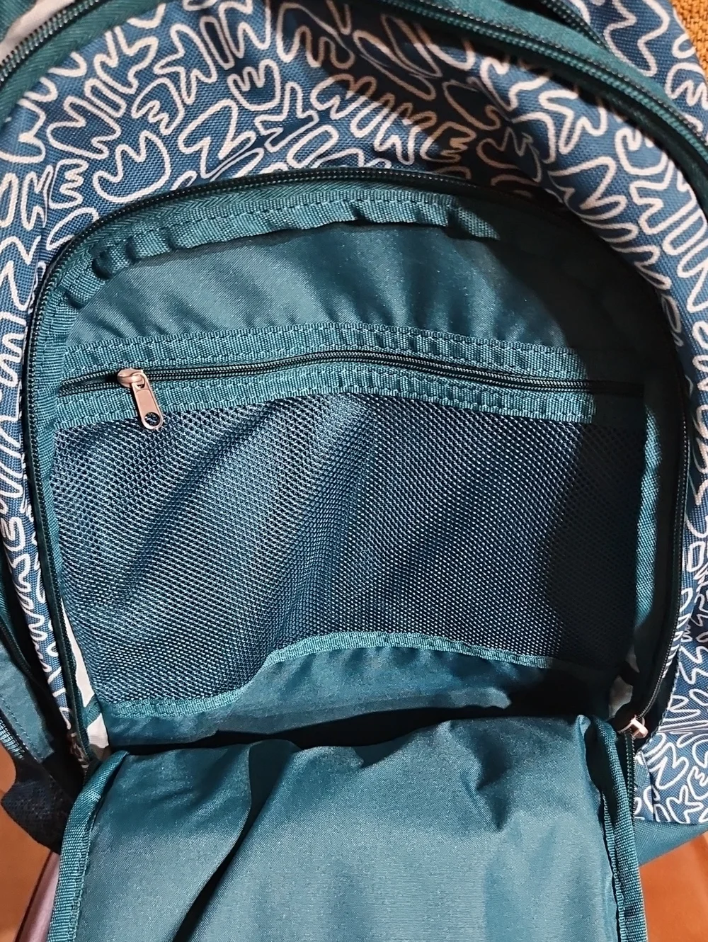 Nike Hayward Scribble Geode Teal Blue White School Book Bag Backpack Travel 26L